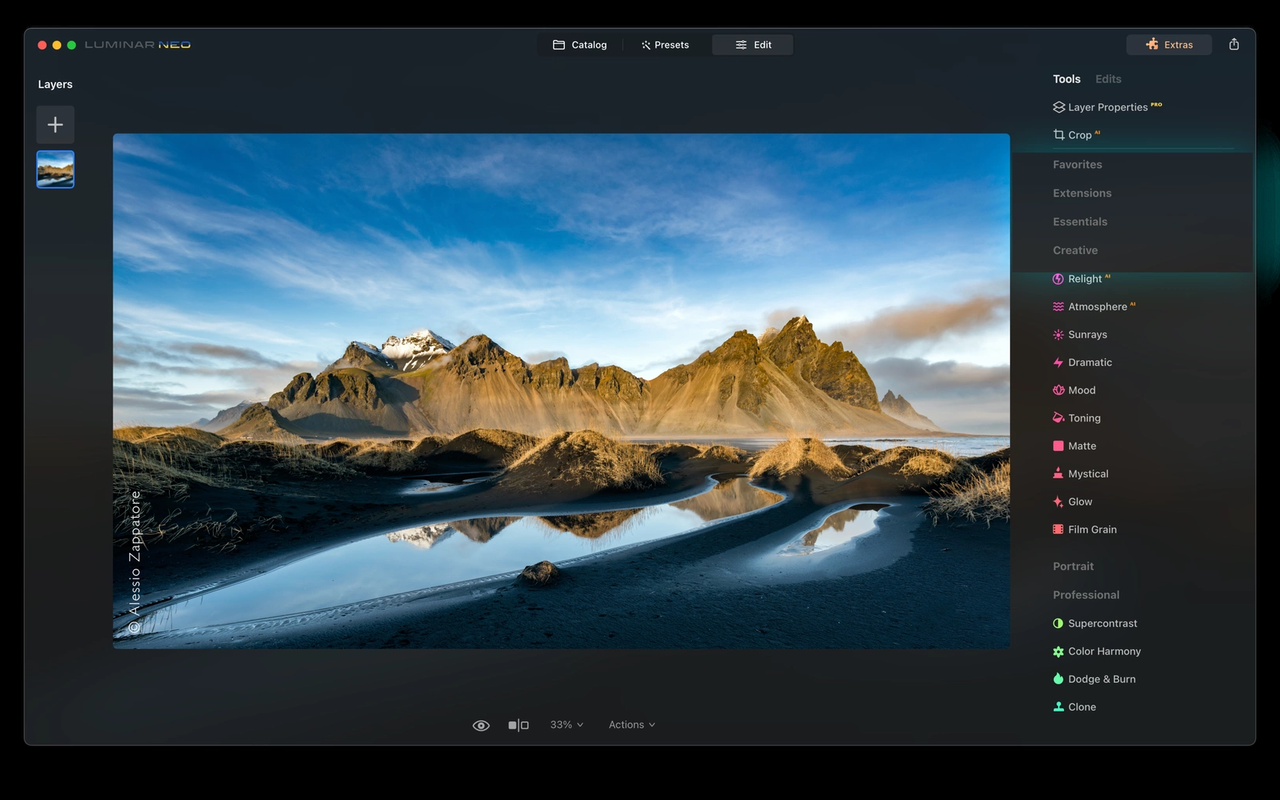 Luminar Neo AI photo editor interface